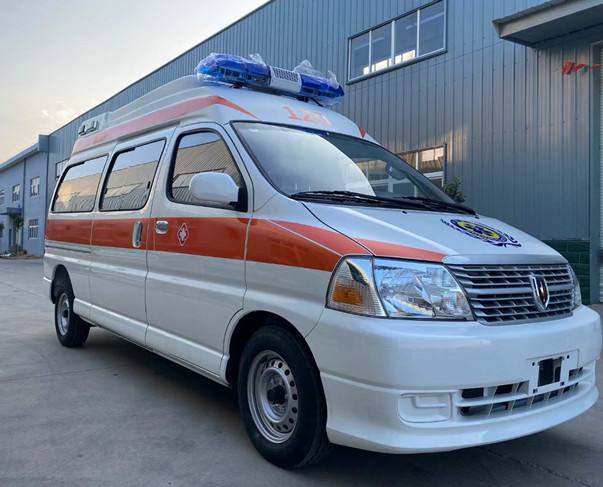 二连浩特市金杯救护车