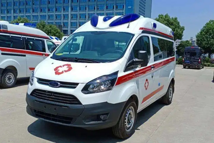 二连浩特市长途救护车转院